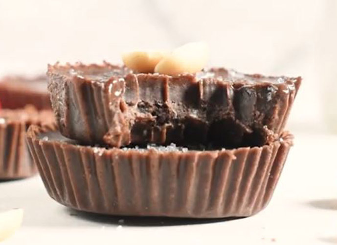 No Bake Chocolate Peanut Butter Fat Bombs Recipe
